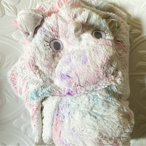 Members Mark Unicorn Cozy Plush Hooded Critter WRAP Animal - Picture 4 of 8